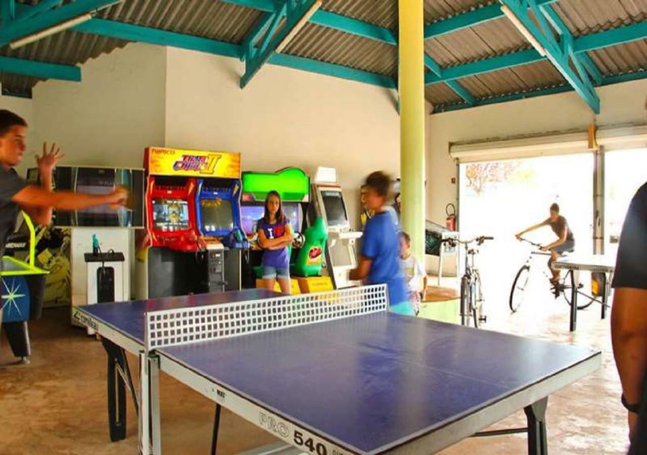 Mobilhome Saint Julien En Born Bagian luar foto